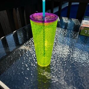 Brand New Starbucks Tumbler!! It’s perfect for a birthday or Christmas gift!!